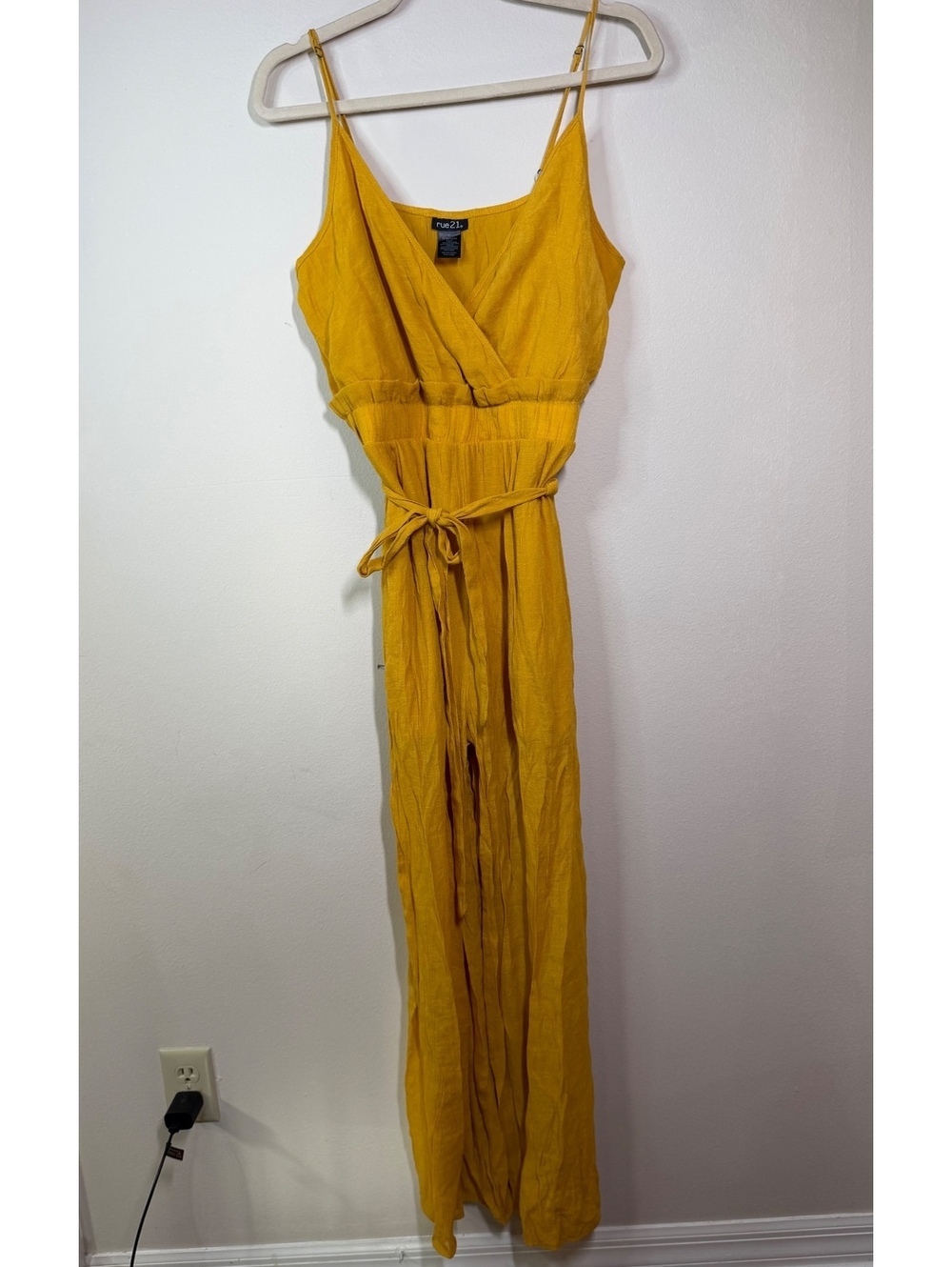rue21 Mustard Yellow Sleeveless Jumpsuit with Belt Size L